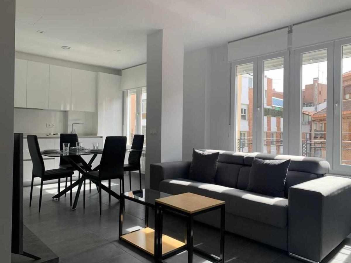 Ramon Y Cajal Suites De Luxe León Kültér fotó
