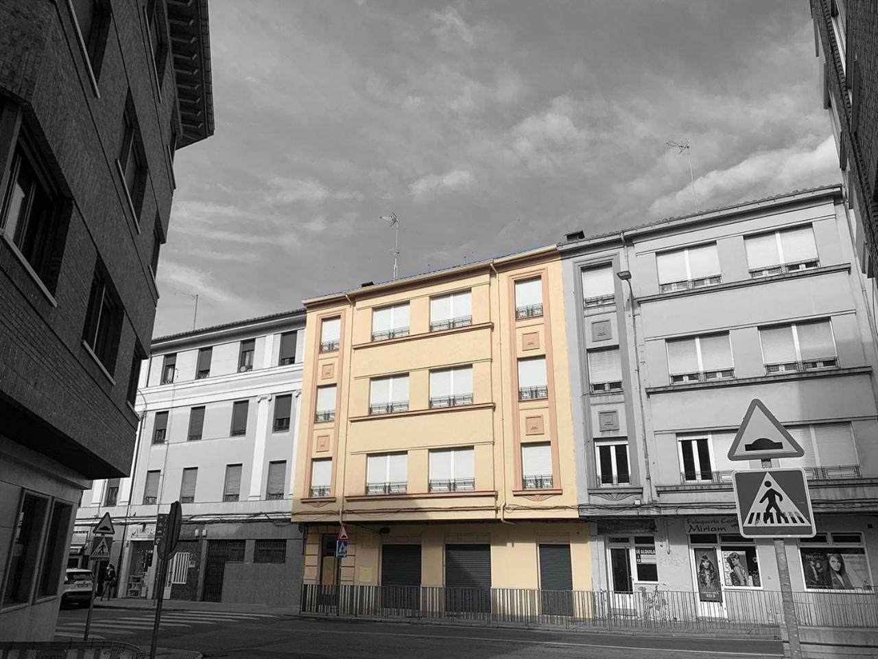 Ramon Y Cajal Suites De Luxe León Kültér fotó