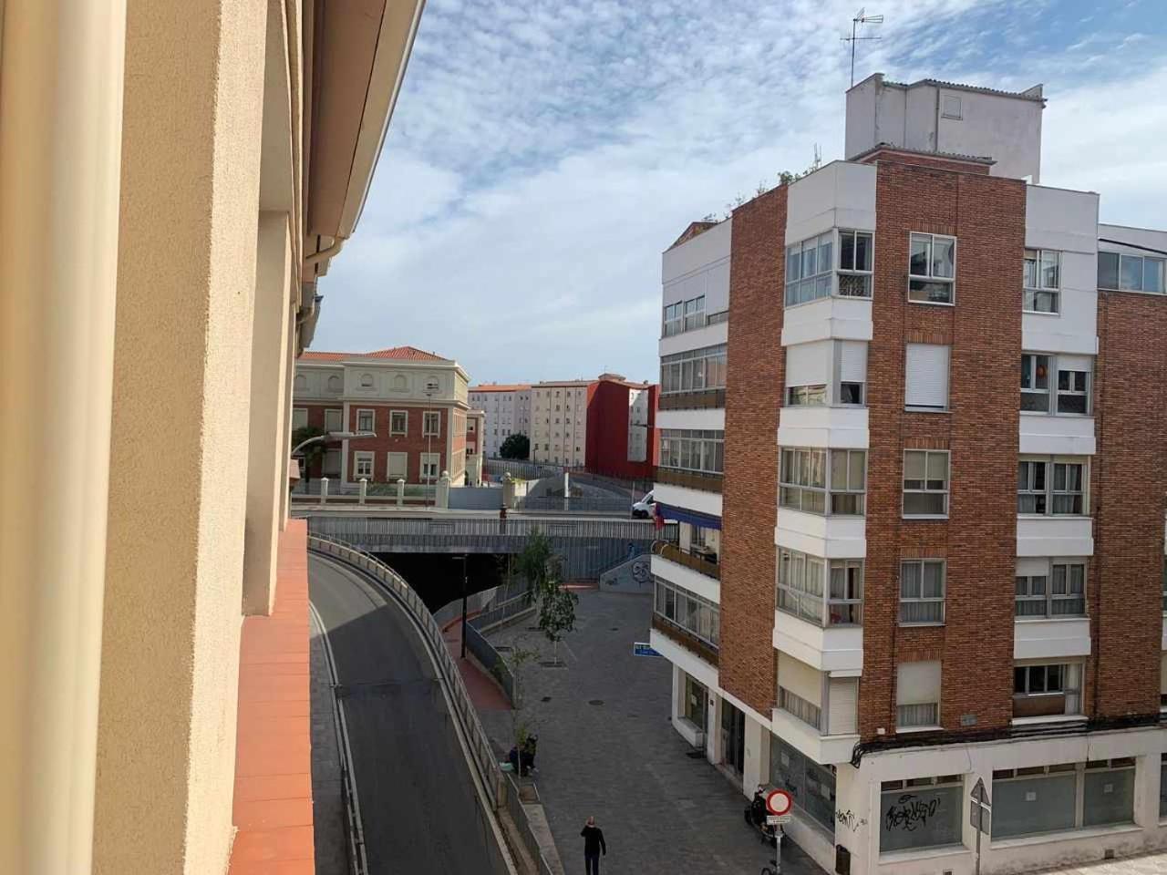 Ramon Y Cajal Suites De Luxe León Kültér fotó
