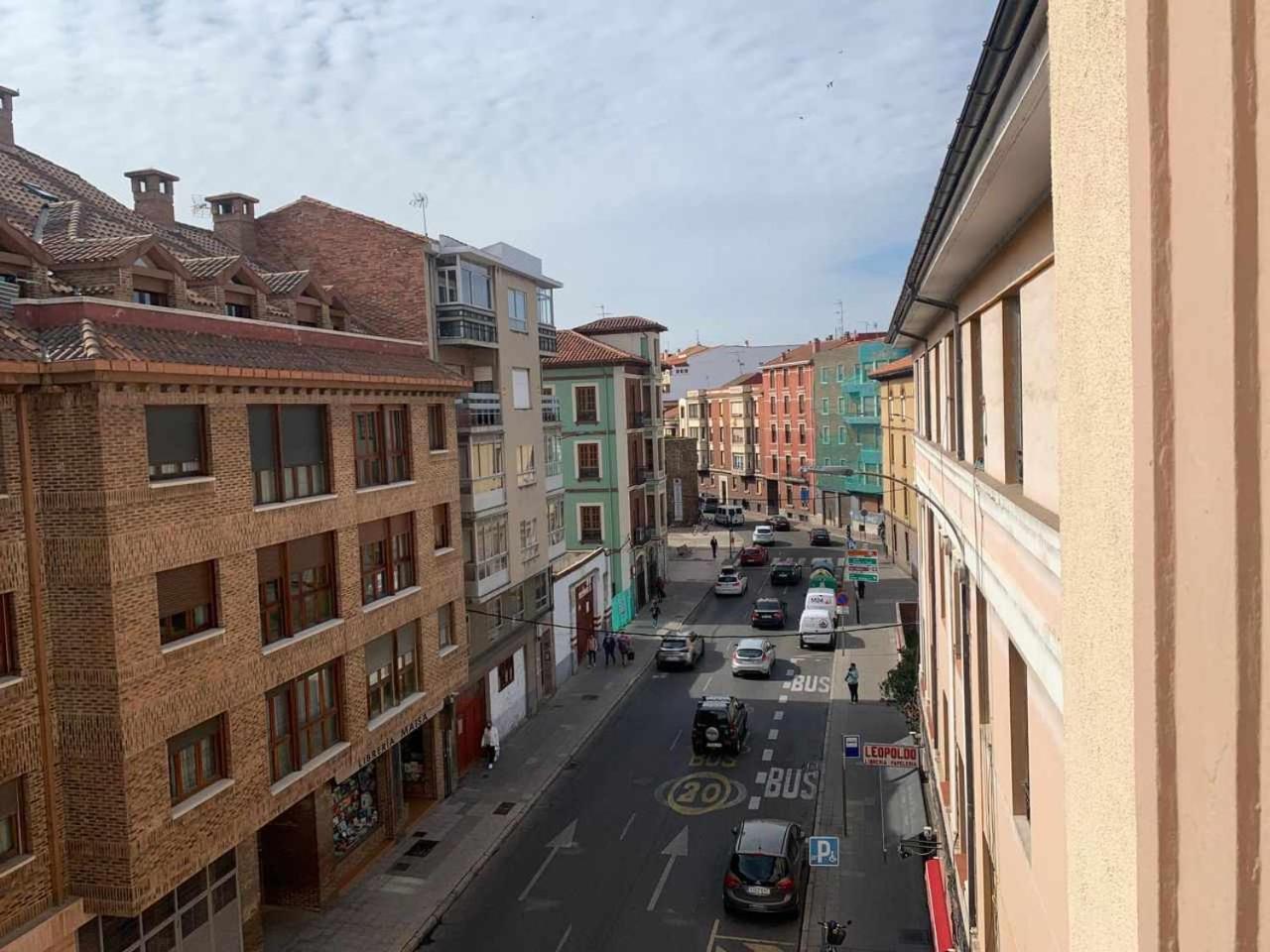 Ramon Y Cajal Suites De Luxe León Kültér fotó